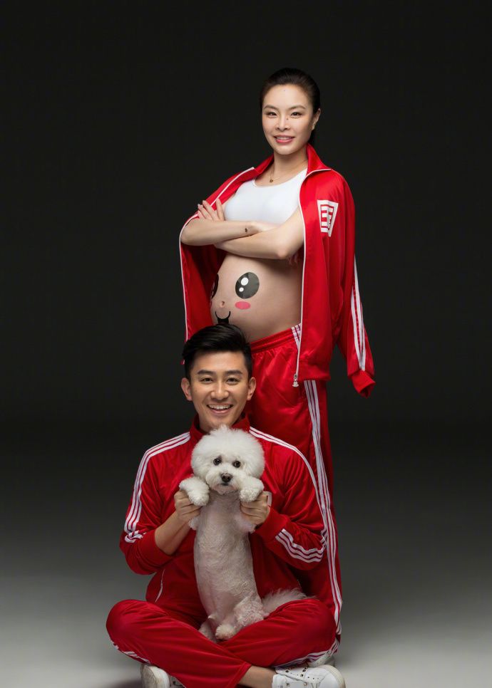 吴敏霞大晒孕期写真照,当年的跳水皇后,如今的动人辣妈!