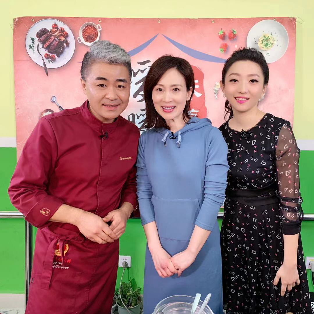 钱洁做客暖暖的味道揭秘大江大河剧组美食