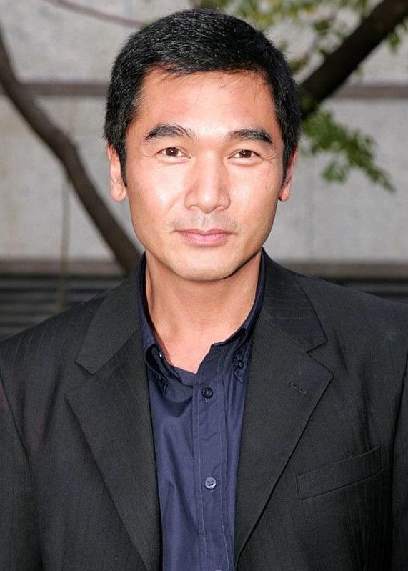 方中信留着不同造型胡须的照片你看过吗张张帅到爆炸