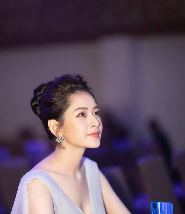 她是越南第一美女仙气十足身材傲人华为请她代言真有眼光