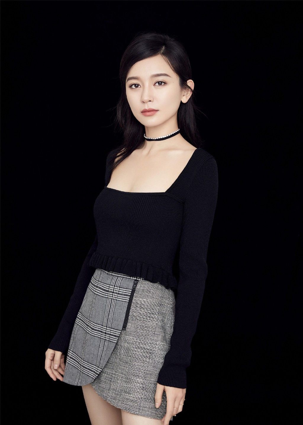 施诗:青年女演员,出生于安徽省有着"诗城"美誉的马鞍山!