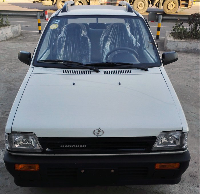 白菜价的国产平民轿车,能挡风遮雨跑长途,两万多还要啥电瓶车