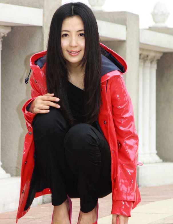 不愧是我们心中的女神,早期出席活动的杨童舒,一出场就秒杀众人