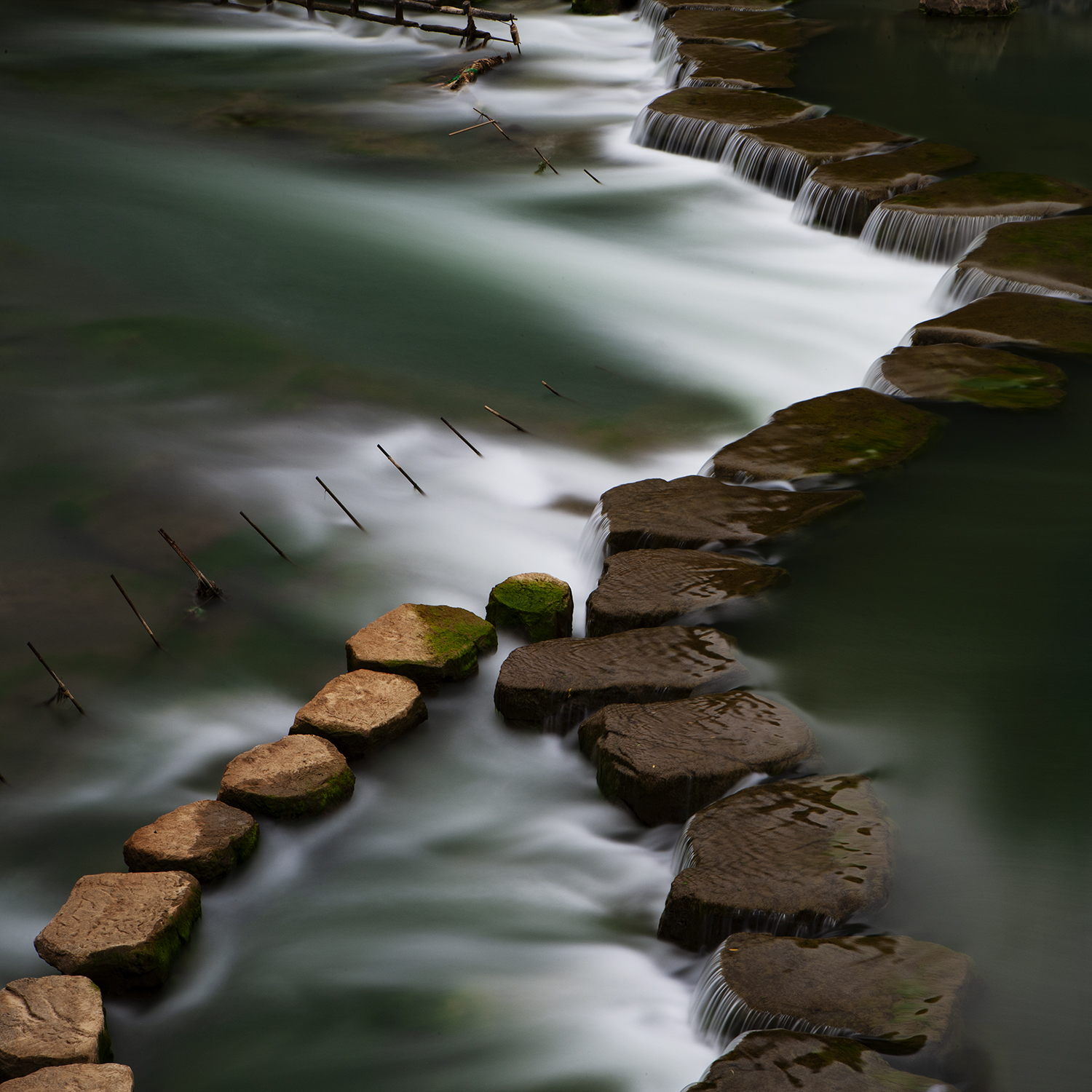 慢速快门拍出不一样的流水