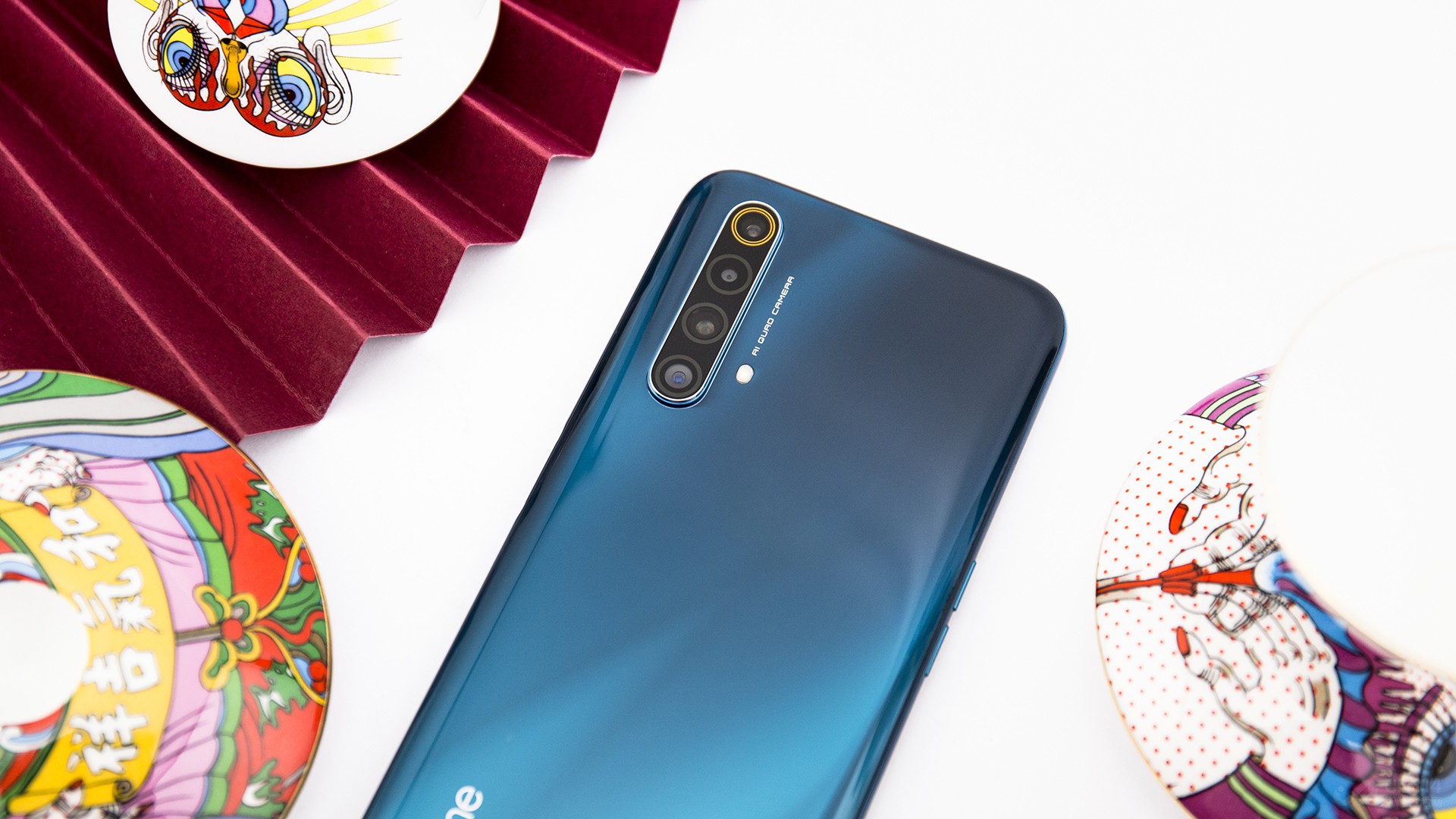 极地冰川塑造出的浓浓清新风 realme真我x50图赏