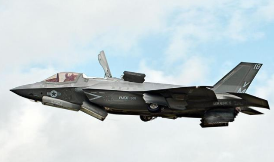 F-35B起飞吹破卫星win德赢官方,出云级准航母如果用,下场只会更凄惨