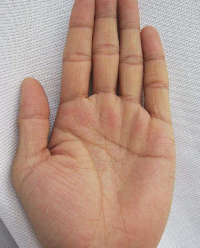 宝晕纹特别声明:以上文章内容仅代表作者本人观点,不代表新浪网观点或