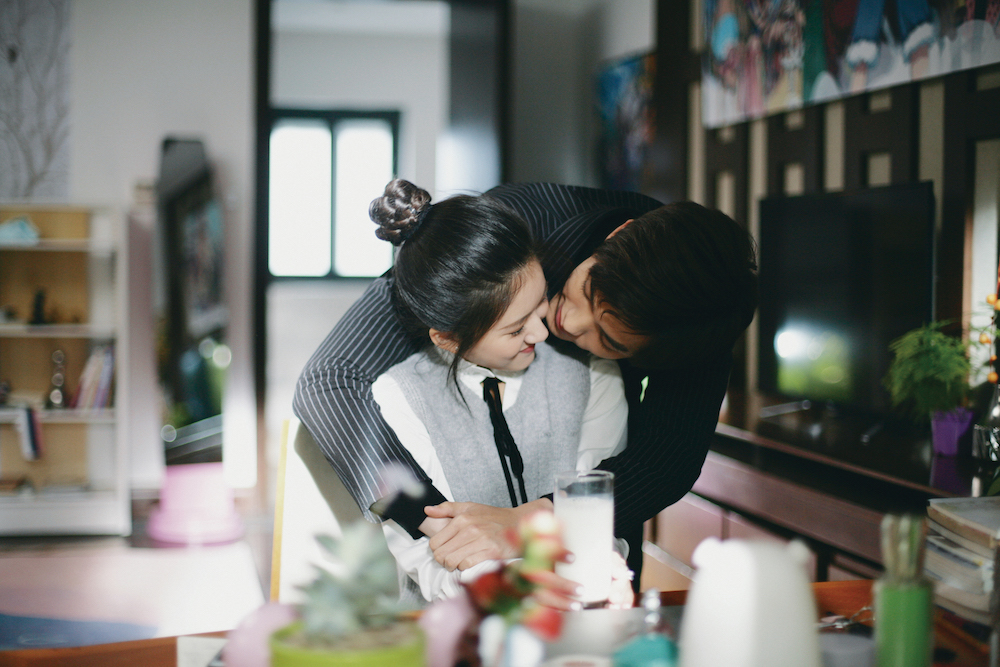 最动听的事演绎初恋甜赵露思王以纶抢救少女心