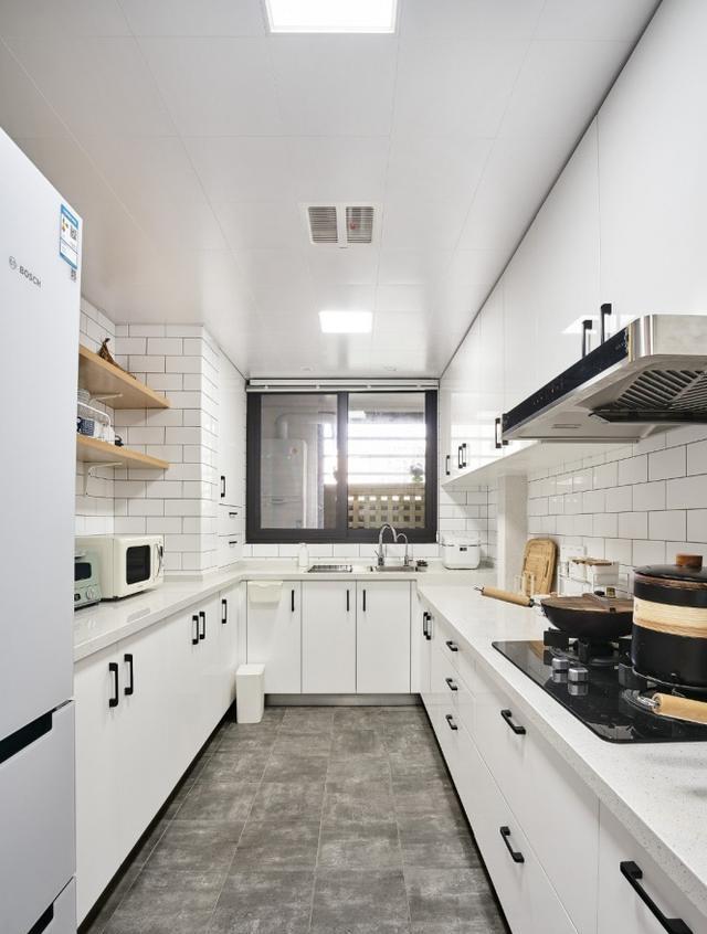 厨房装修如何布局?15张u型厨房效果图,总有戳中你心窝的一款