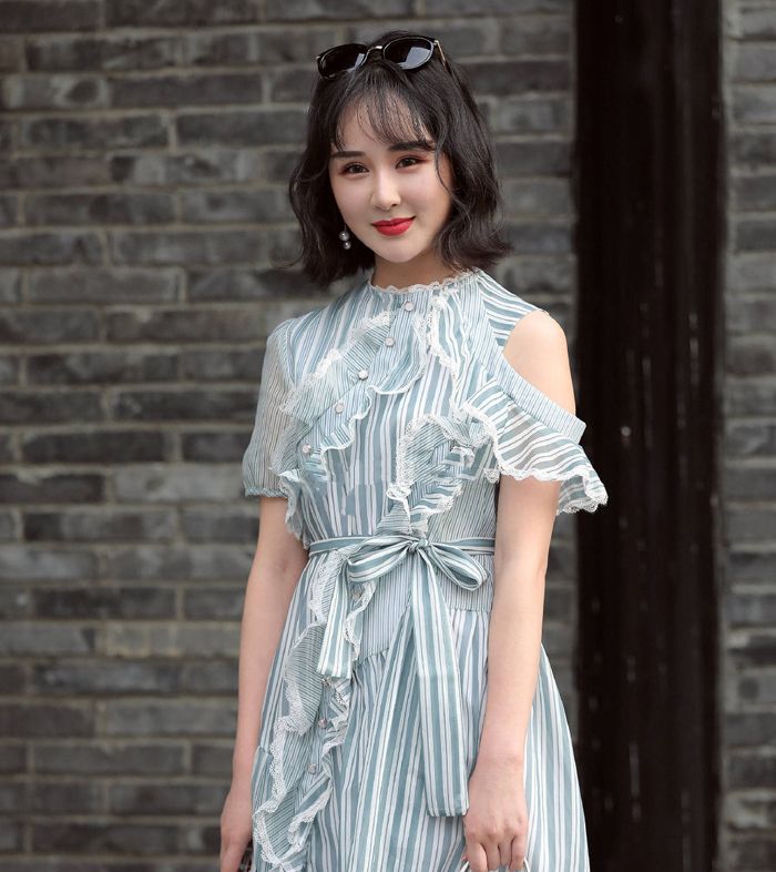 气质满满端庄又高级严肃而端庄的俏脸,超有气质的小姐姐端庄典雅大气