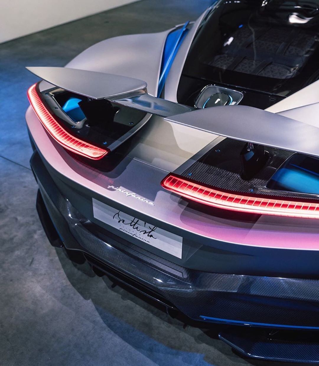 盘点10台超跑的尾翼设计,网友:科尼塞克最帅