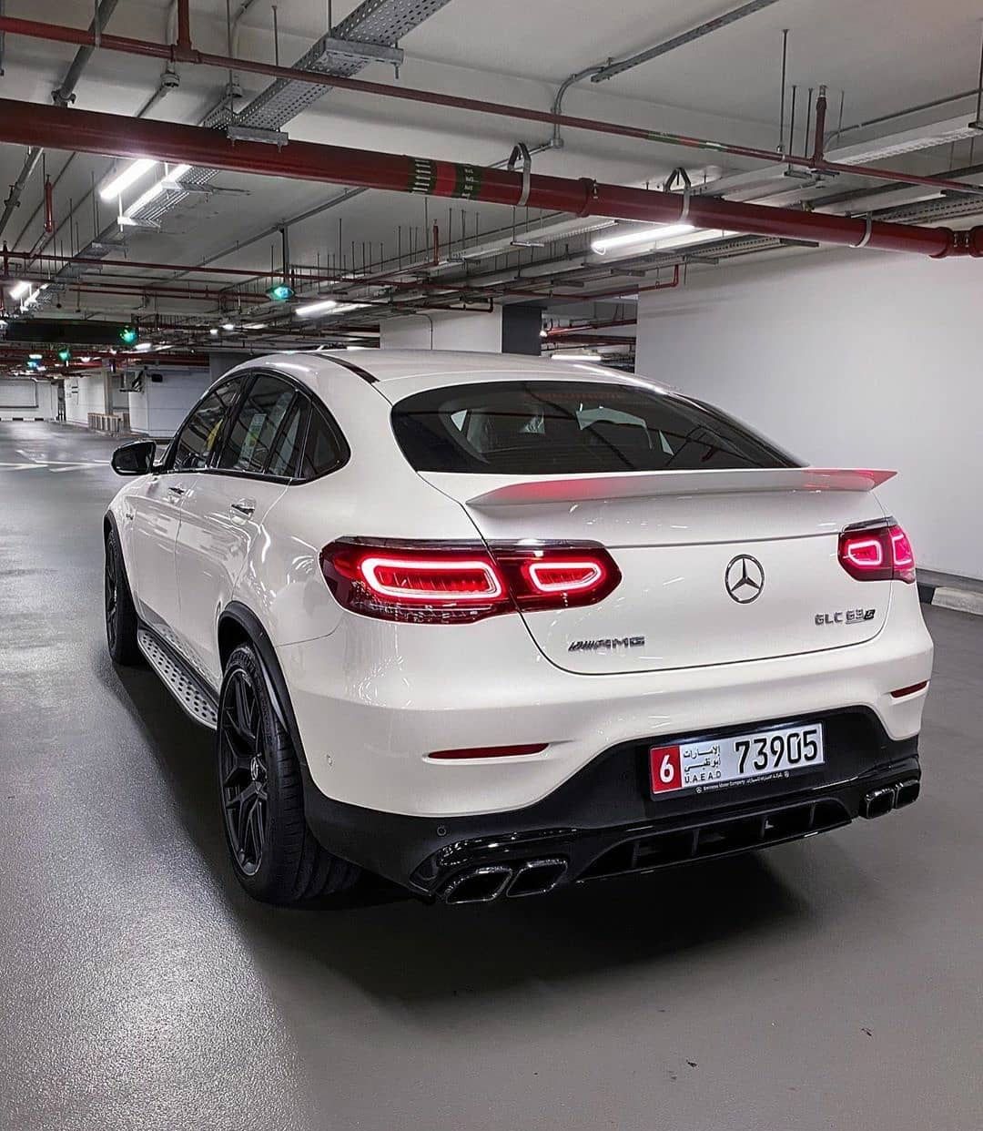 奔驰glc 63s amg加尾翼很帅__财经头条