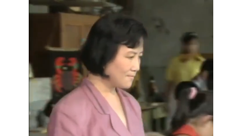 超经典的一部老剧，背景音乐很好听，满满的都是回忆