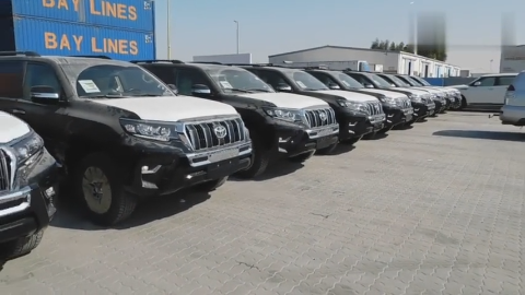 2019款丰田普拉多VXR到港,打开引擎盖那刻才