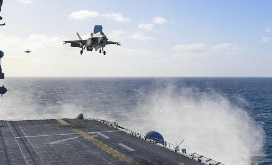 F-35B起飞吹破卫星win德赢官方,出云级准航母如果用,下场只会更凄惨