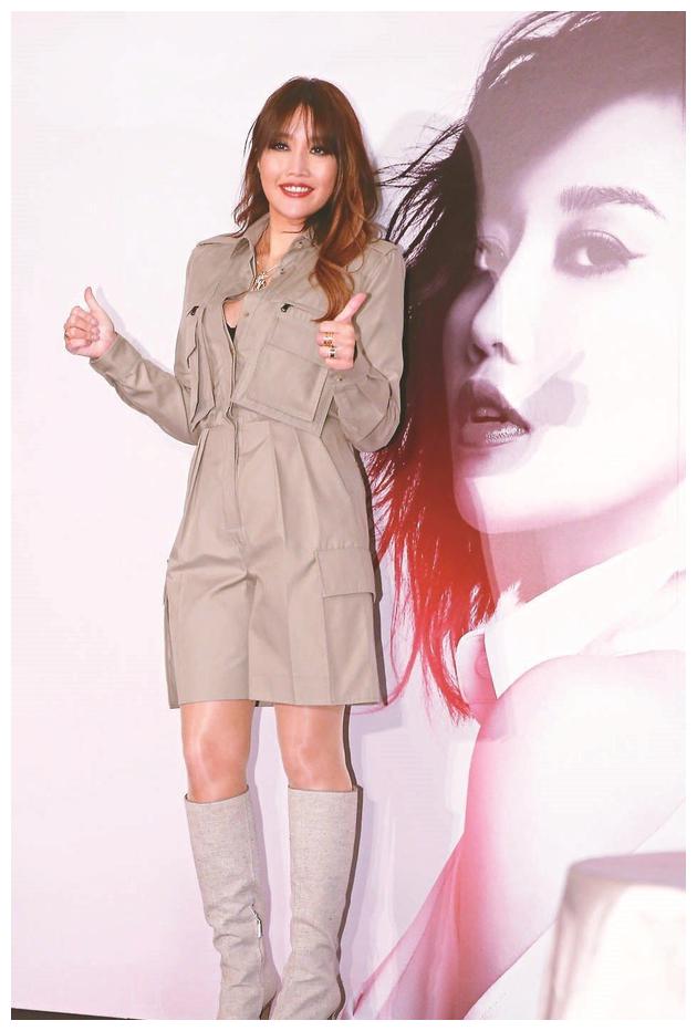 台媒曝a-lin遭遇婚变,老公缺席重要时刻,参加《歌手》成导火索|黄甘霖