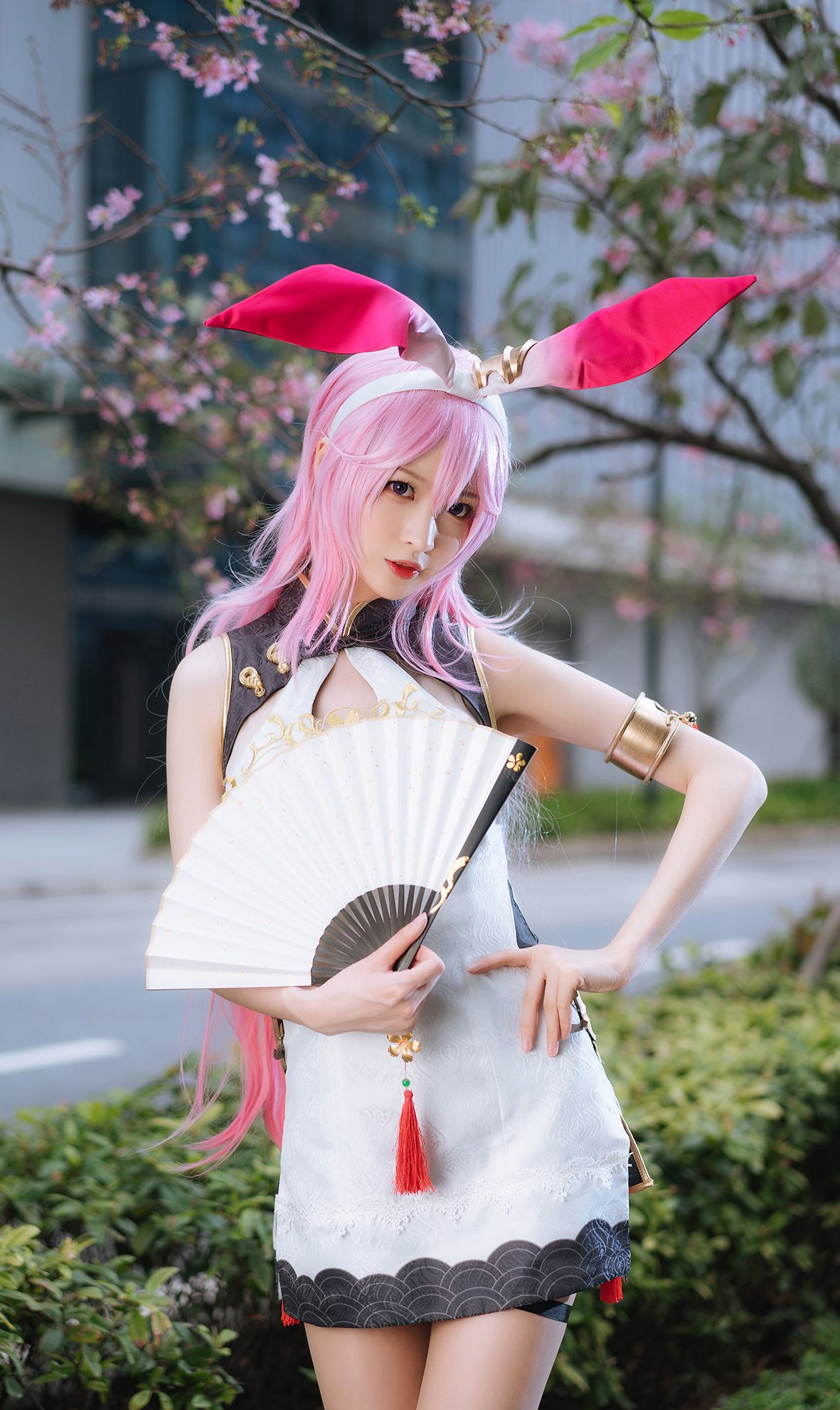 长腿妹子cos崩坏学园旗袍装八重樱真是颜值相当高的作品