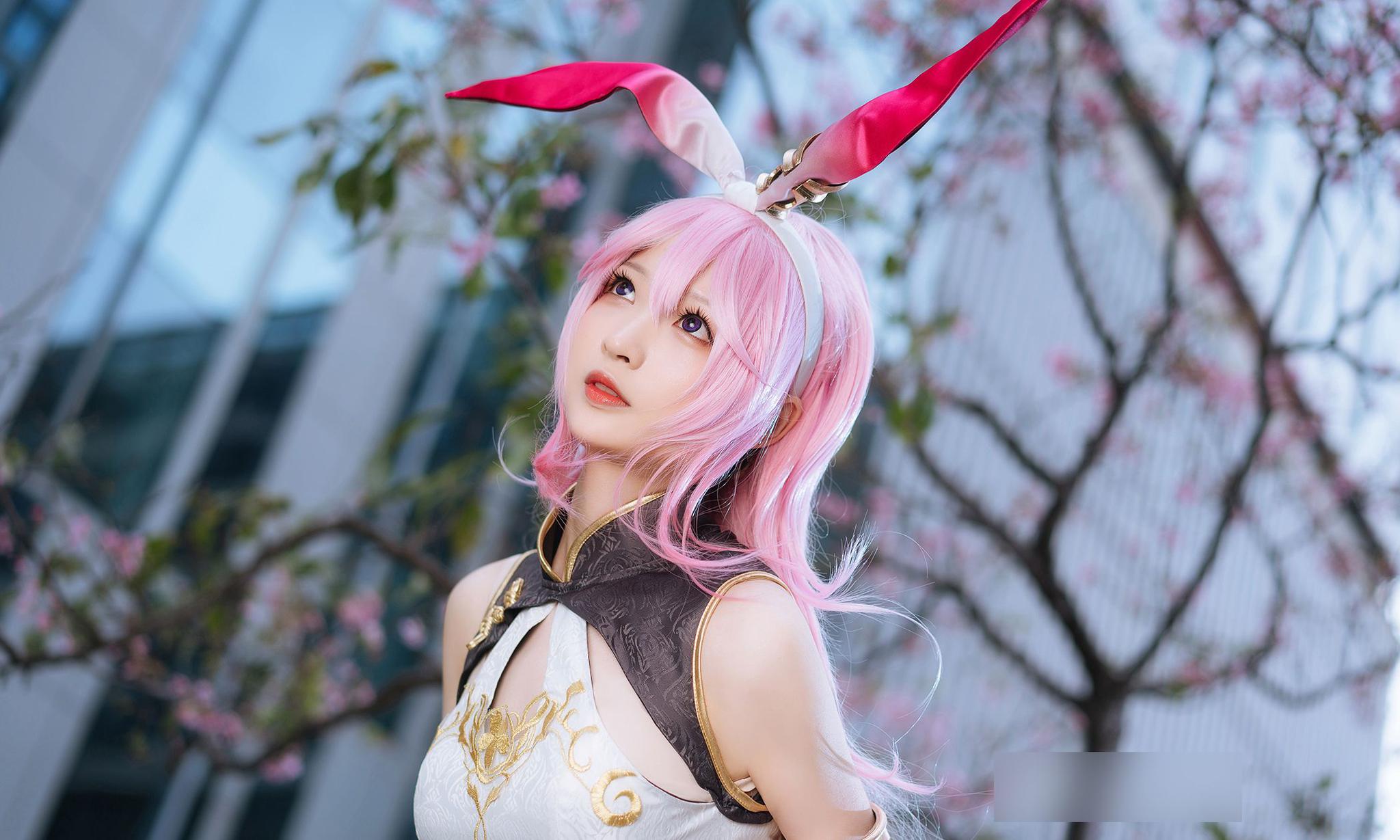 长腿妹子cos崩坏学园旗袍装八重樱真是颜值相当高的作品