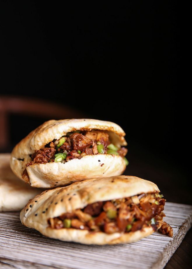 美食推荐#红果家教你做纯正陕西肉夹馍