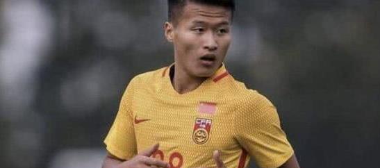 大连人外援引进需求明确!两位置待补强,年轻国脚有望加盟!