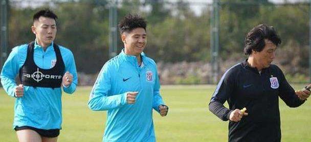 大连人外援引进需求明确!两位置待补强,年轻国脚有望加盟!