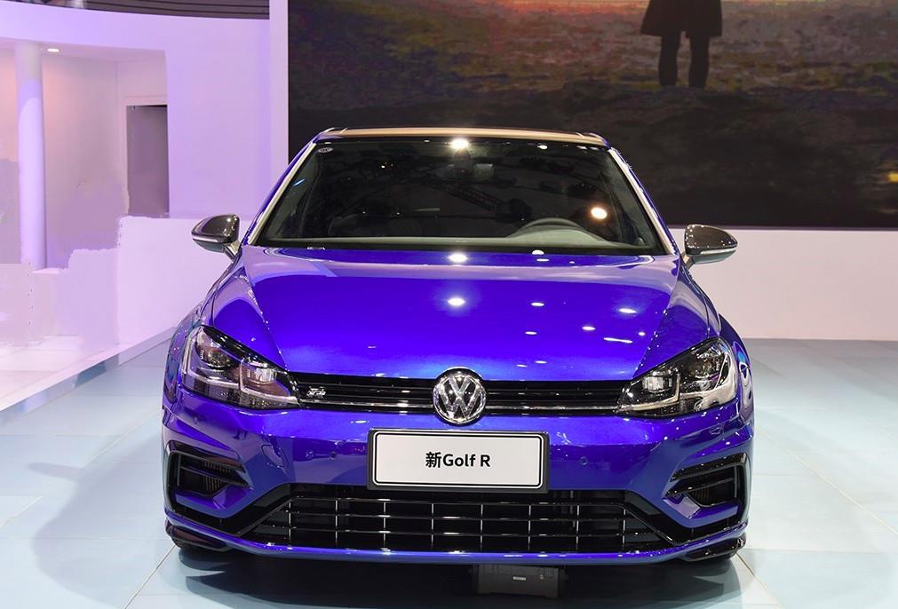 大众高尔夫r两厢车不同驾驶模式可改变排气声浪很有跑车味道