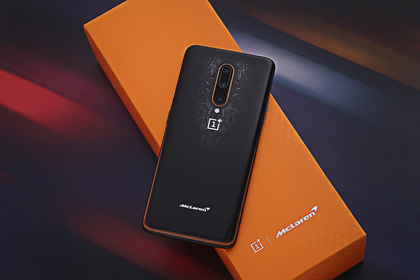 一加7t pro迈凯伦版图赏:握在手中的"速度与激情"|速度与激情|迈凯伦