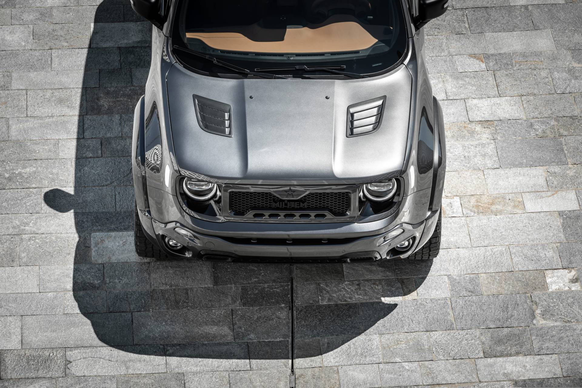 这辆由militem hero改装的jeep自由侠,呆萌系秒变肌肉男!