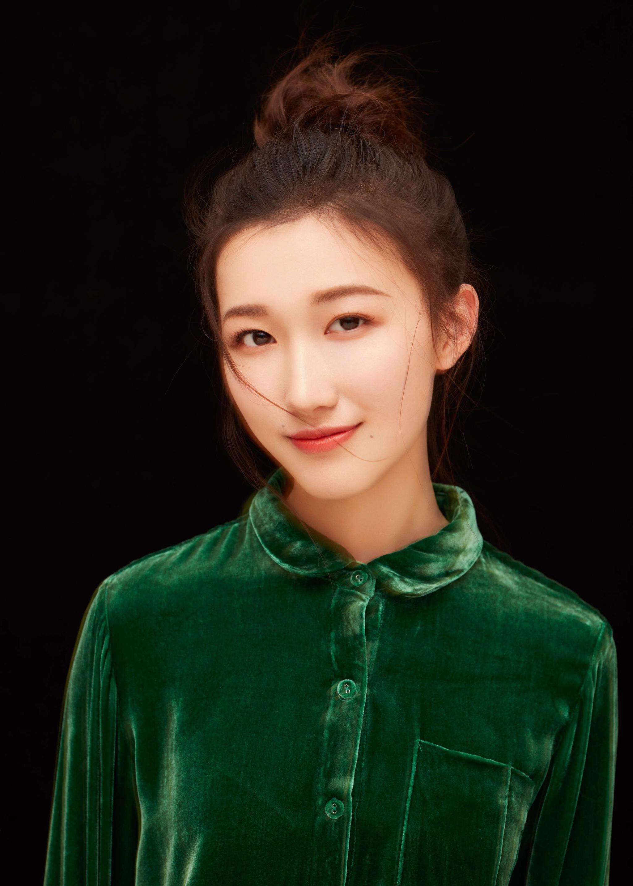 电影《长官传奇》热映 "国风少女"谢林彤吸睛max