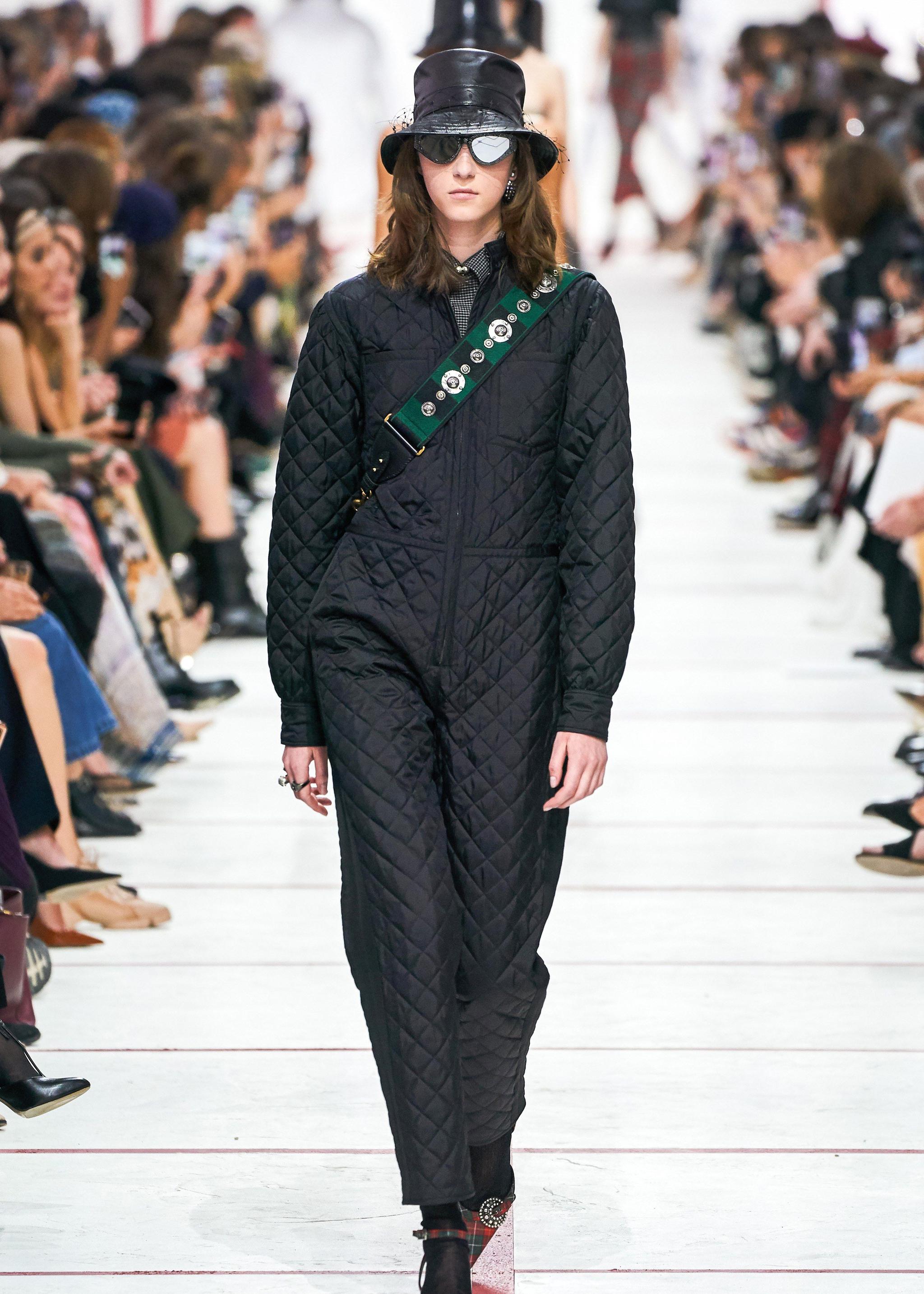 2019秋冬巴黎时装周 迪奥christian dior秀场