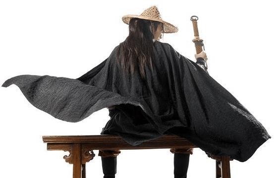 内力深厚,而是古代的所谓的游侠罢了