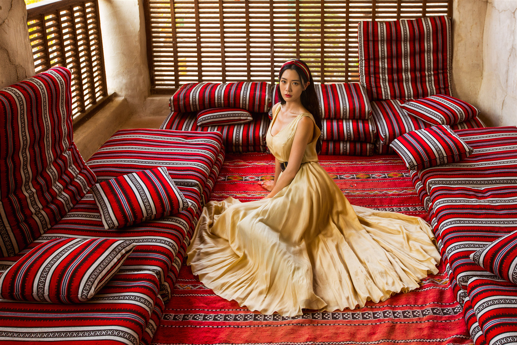 克拉拉复古写真曝光 优雅复古神秘魅惑