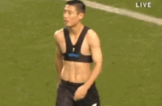 国王杯武磊险些上演帽子戏法  帮助西班牙人轻松取胜