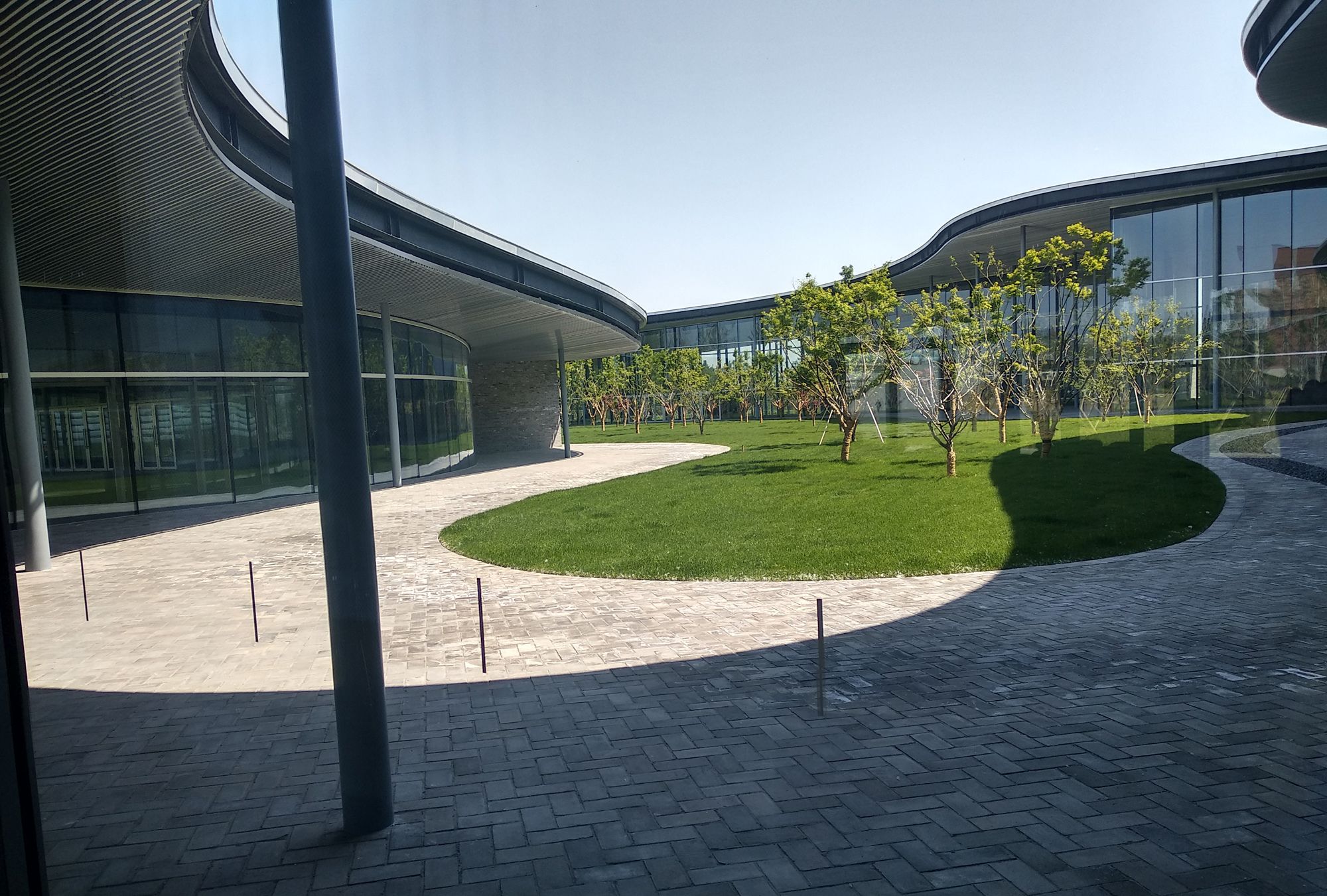 围观!济宁美术馆今日正式开馆,市民印象:板砖不错