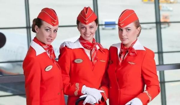盘点各国航空制服,哪个是最美丽的风景?|制服|航空|空姐_新浪新闻