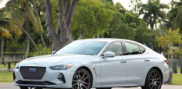 现代劳恩斯｜Genesis G70将换装2.5T引擎，放弃6速手挡