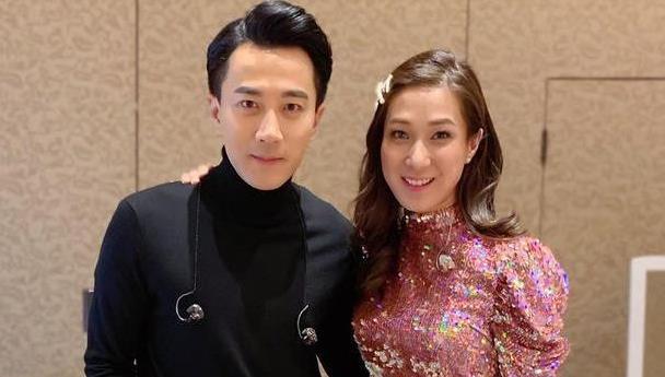 45岁刘恺威与女星同框搂腰搭肩超亲密?他和杨幂,终是各生欢喜了