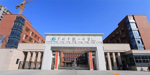 广铁一中白云校区高中部预计明年5月整体竣工