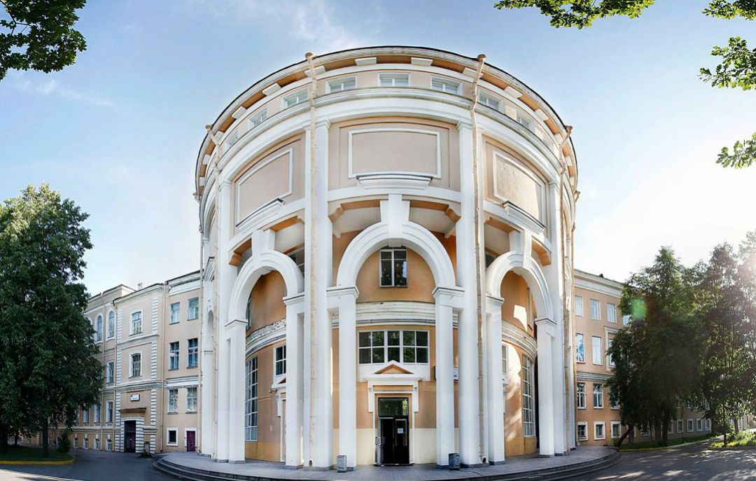 甫洛夫院士医科大学(简称巴医)自建立以来就成为俄罗斯一流的医科大学