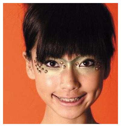 当红女明星们最想删掉的照片,网友:赵丽颖丑哭了好吗?