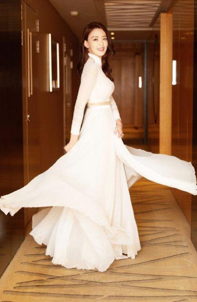 《琅琊榜》中痴情胡歌宫羽,现实中太美!网友:胡歌后悔选刘涛了