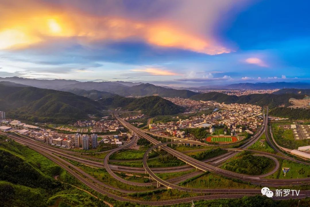 祝福祖国!新罗区百图震撼来袭,献礼中华人民共和国成立70周年!