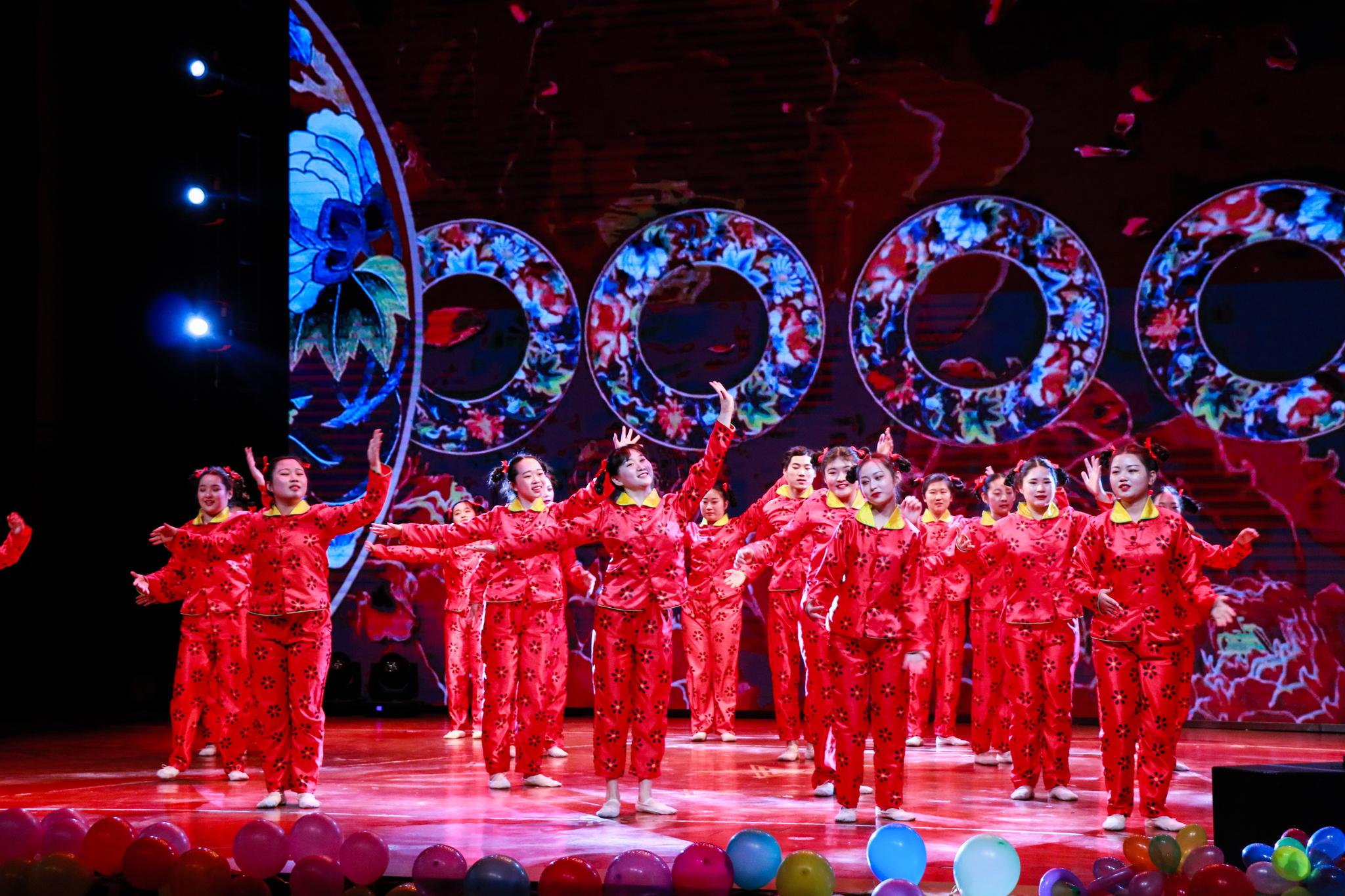 山东英才学院举办学前教育专业集体舞决赛