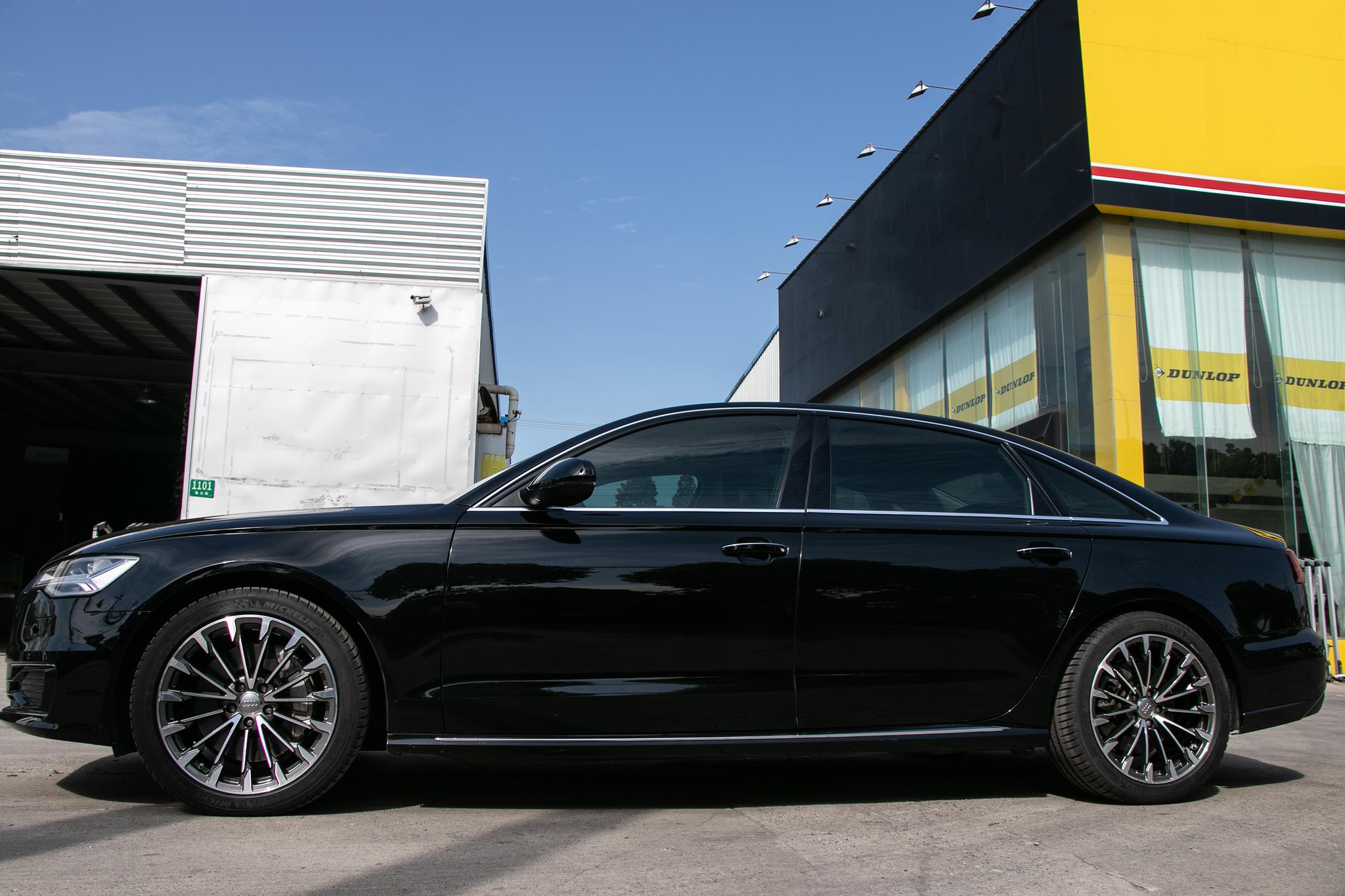 奥迪a6原车17寸铸造轮毂升级改装19寸锻造轮毂