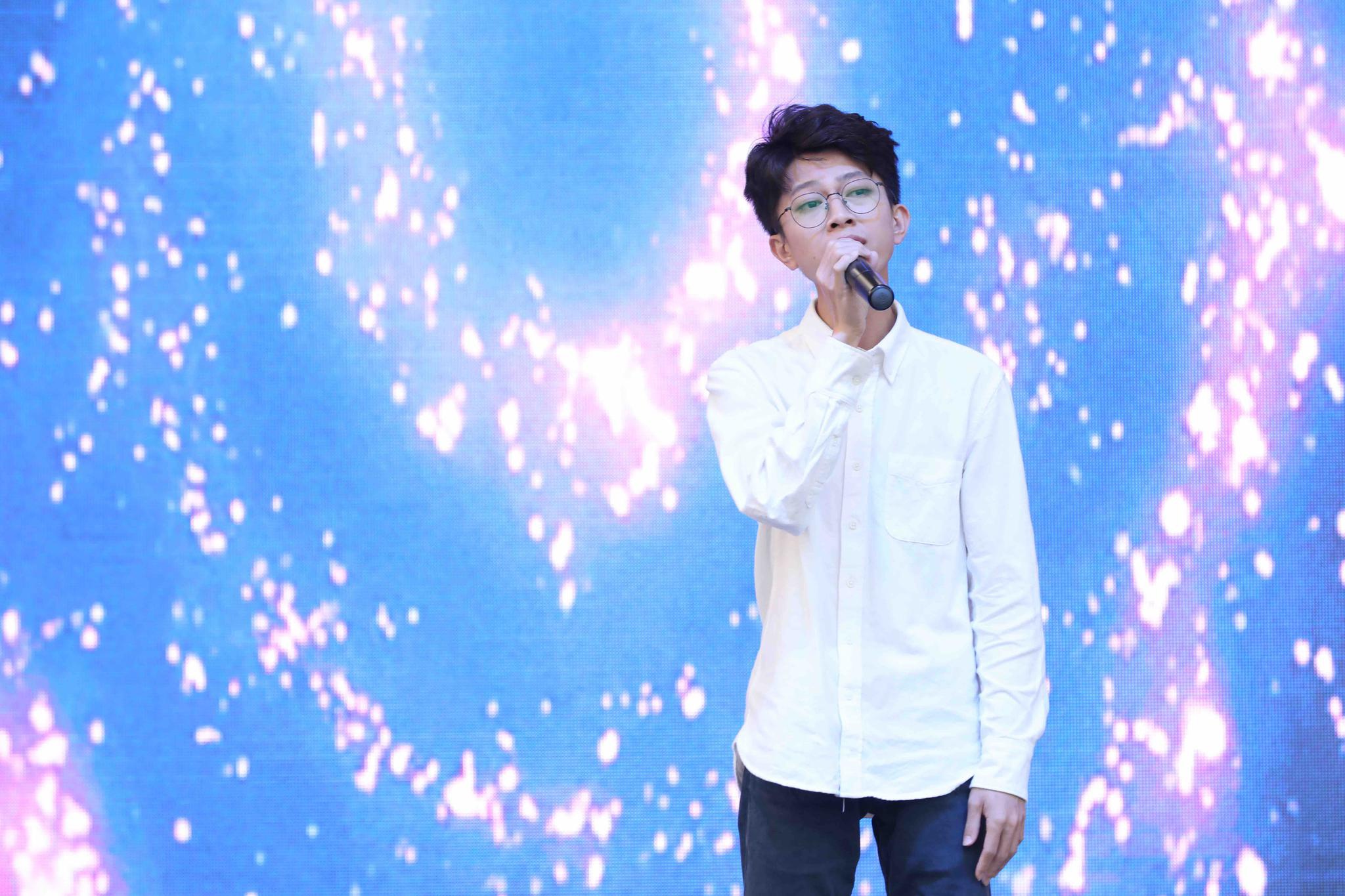 鑫,周子琪,李园香,刘艾琳,黎栢诗,陈楷,刘子君……每位学员轮番上阵