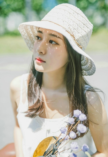 校花的贴身高手最新章节