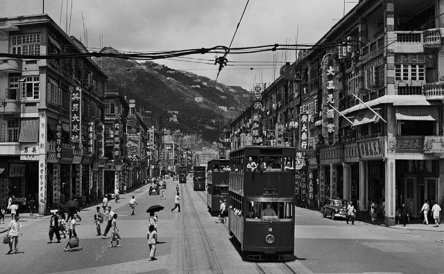 50年代的香港老照片,图3是穷人家的小女孩,图5与老上海很像