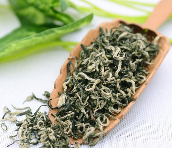 美食都匀毛尖中国十大名茶之一气味芳香回味甘甜