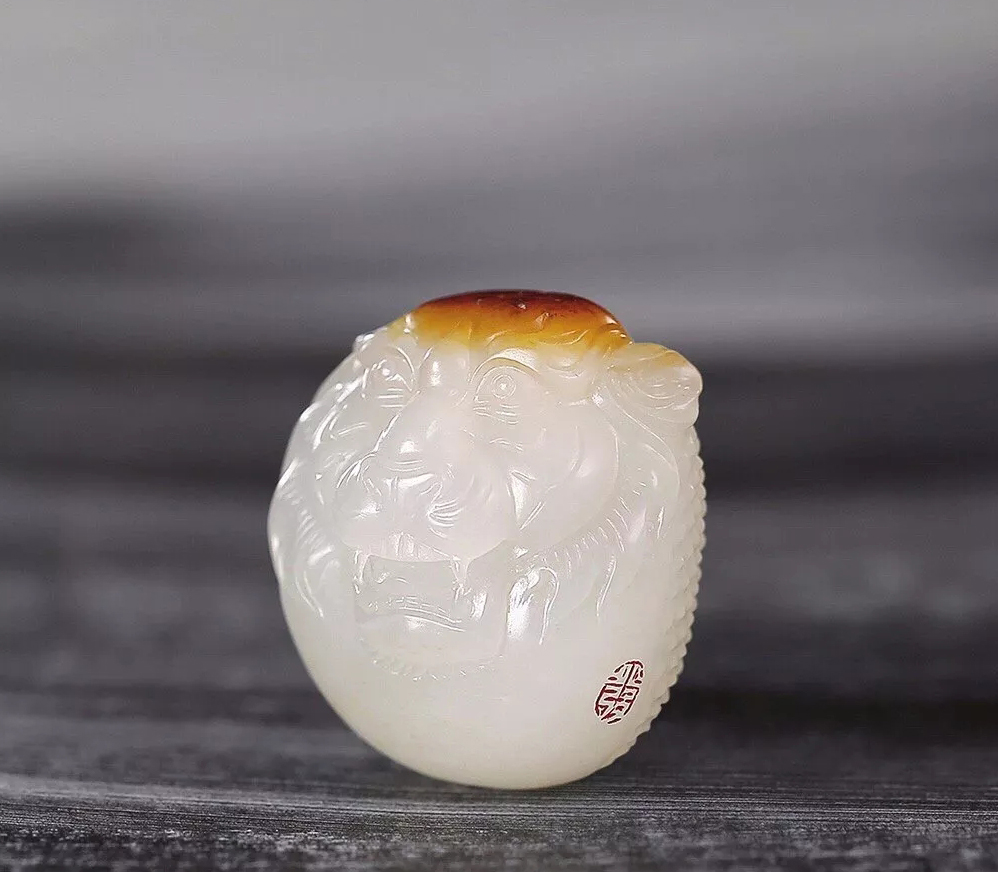 一空说玉:现代和田玉玉雕作品中的兽首元素,辟邪护身 吉祥有福