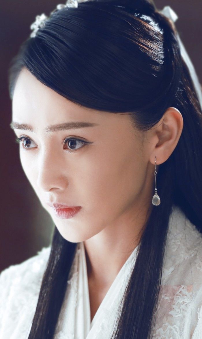 织越,夜华的表妹,活泼可爱的天界小公主,钟情于东华帝君缪清公主,东海